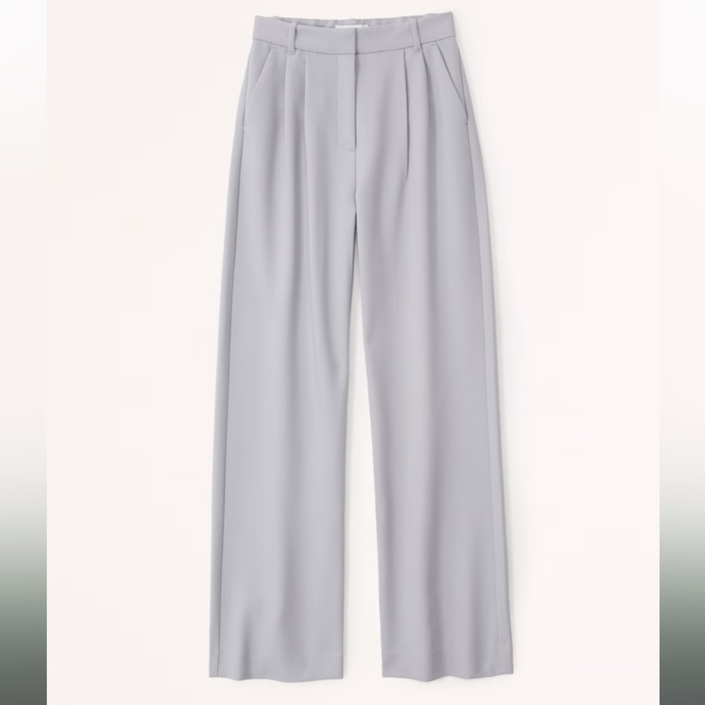NWT A&F Sloane Tailored Pant Light Grey